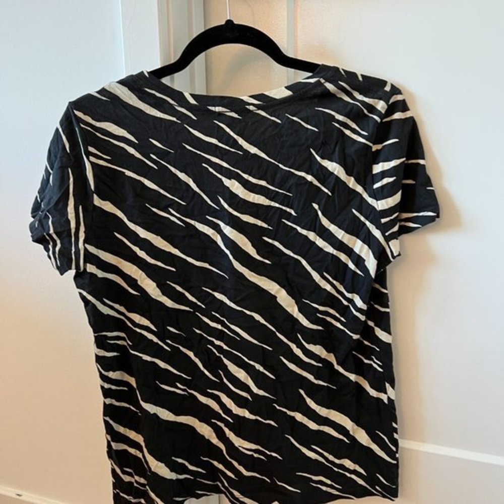 Rails‎ size small zebra print t shirt - Picture 4 of 4